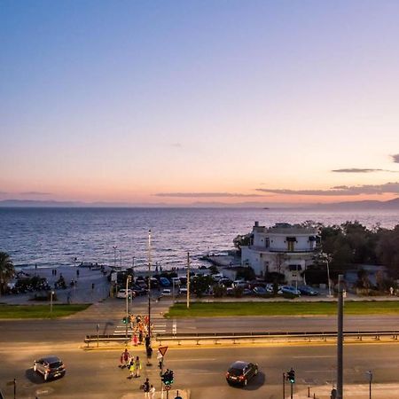Flisvos Elite Seafront Luxury Apartment Atene Esterno foto