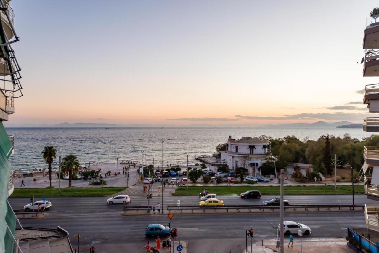Flisvos Elite Seafront Luxury Apartment Atene Esterno foto