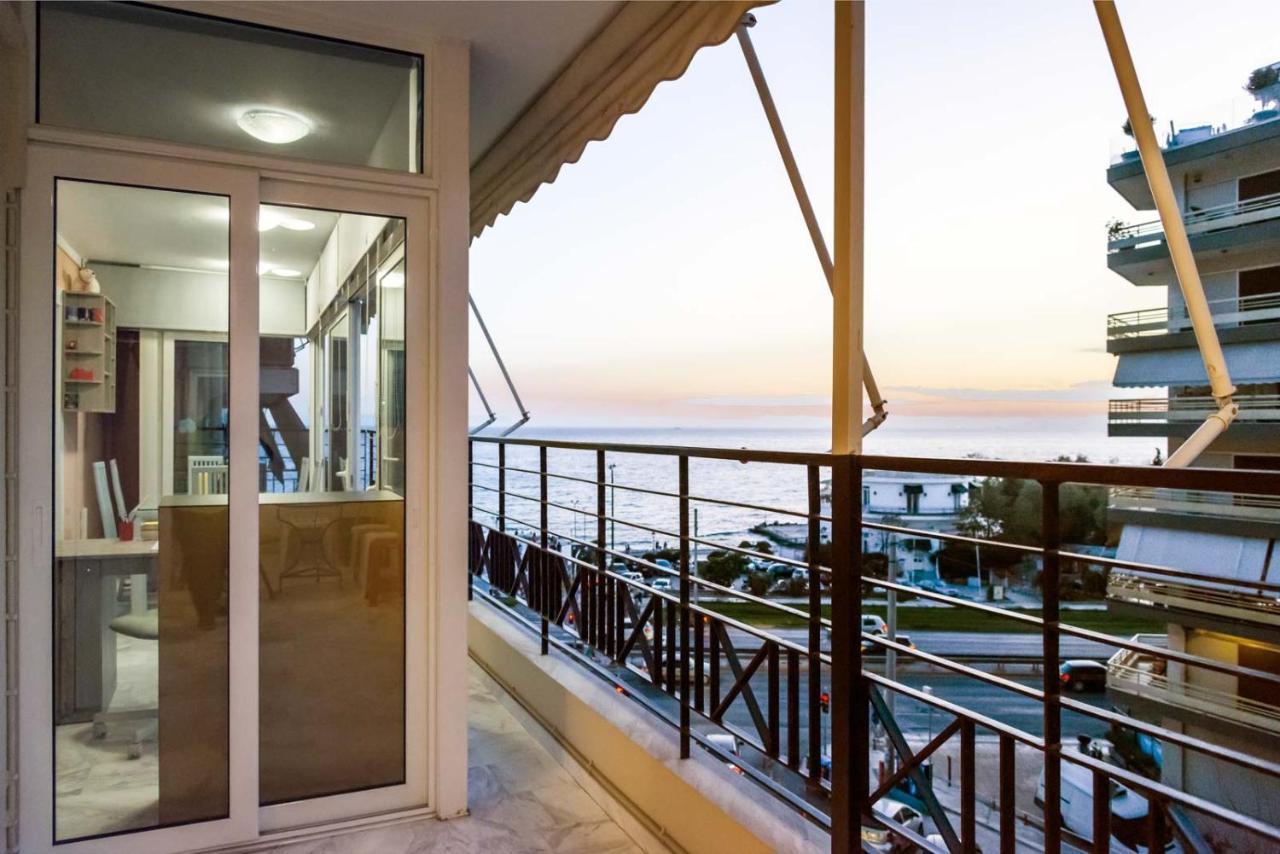 Flisvos Elite Seafront Luxury Apartment Atene Esterno foto