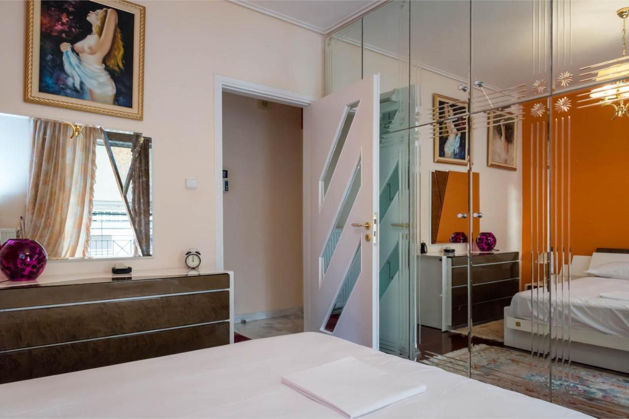 Flisvos Elite Seafront Luxury Apartment Atene Esterno foto