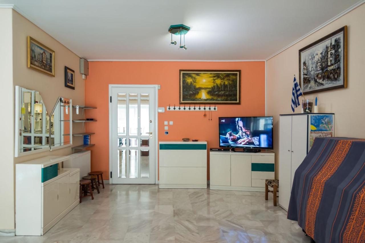 Flisvos Elite Seafront Luxury Apartment Atene Esterno foto