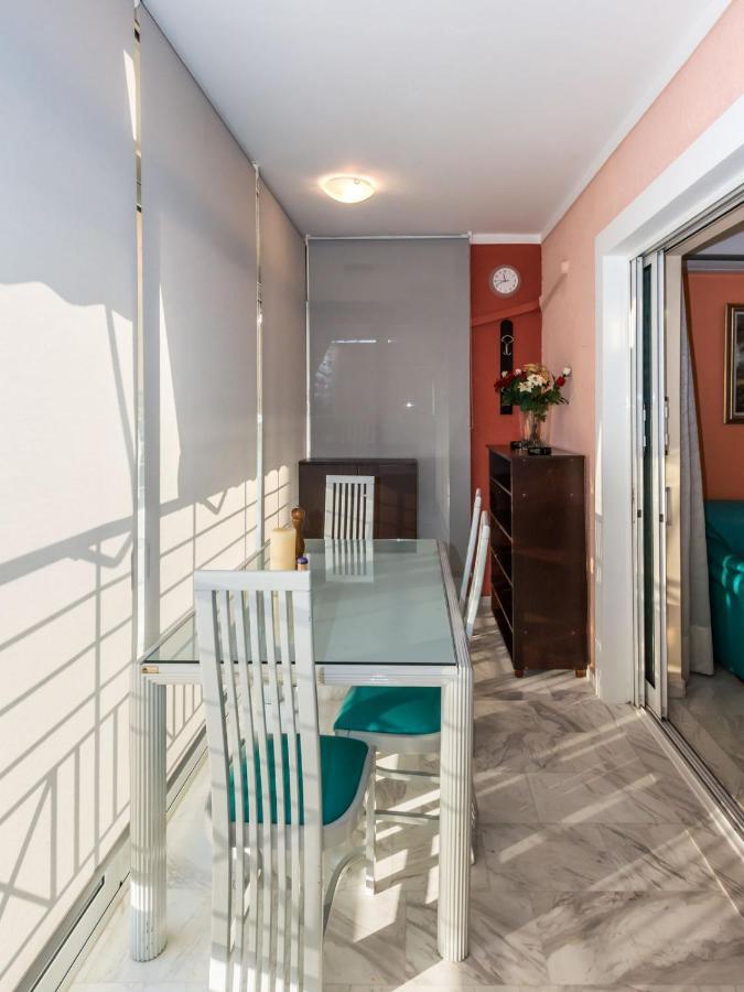 Flisvos Elite Seafront Luxury Apartment Atene Esterno foto