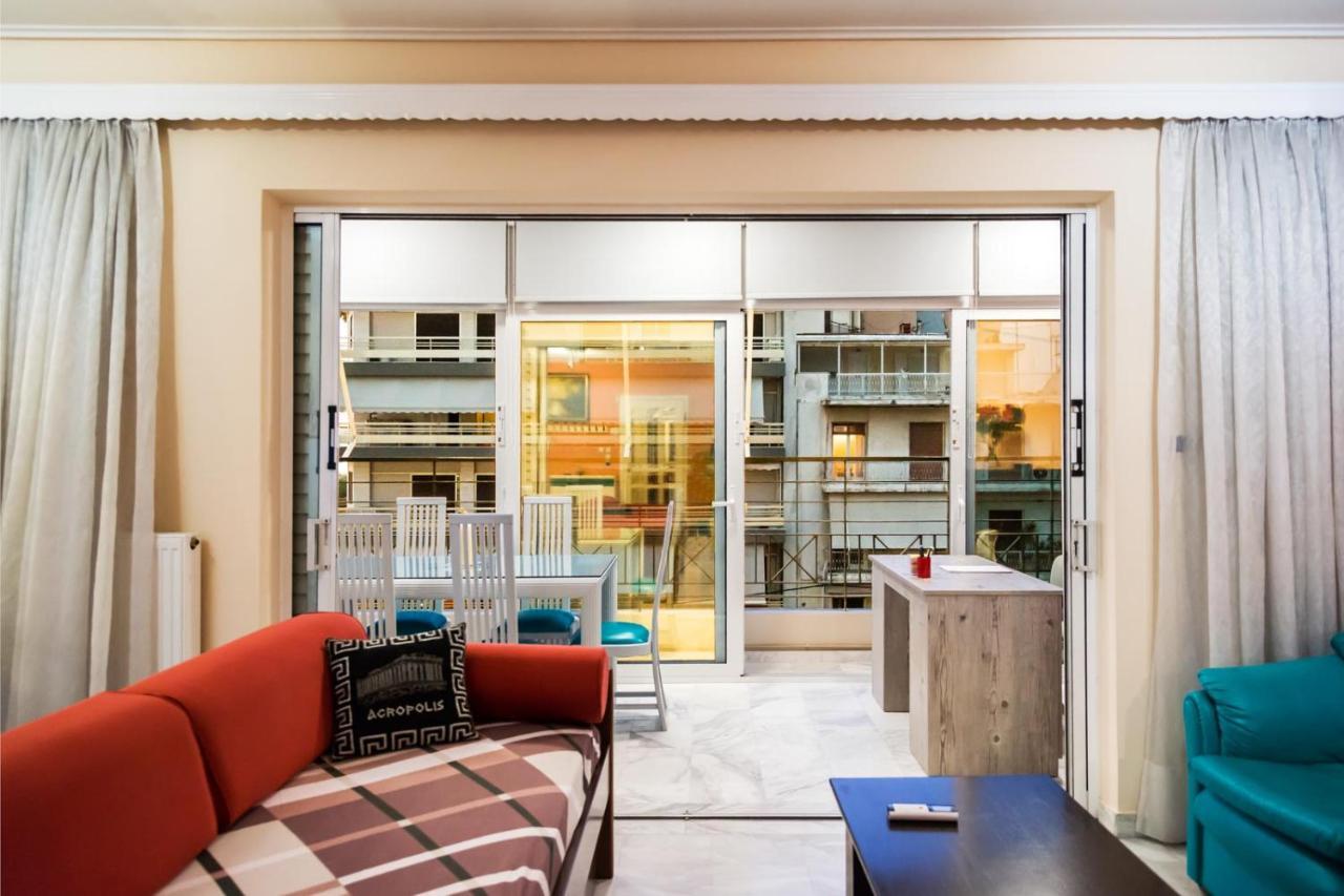 Flisvos Elite Seafront Luxury Apartment Atene Esterno foto