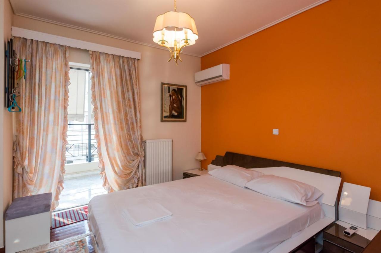 Flisvos Elite Seafront Luxury Apartment Atene Esterno foto