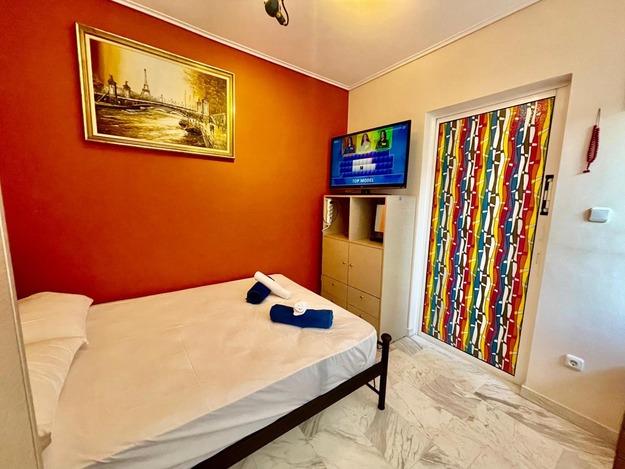 Flisvos Elite Seafront Luxury Apartment Atene Esterno foto