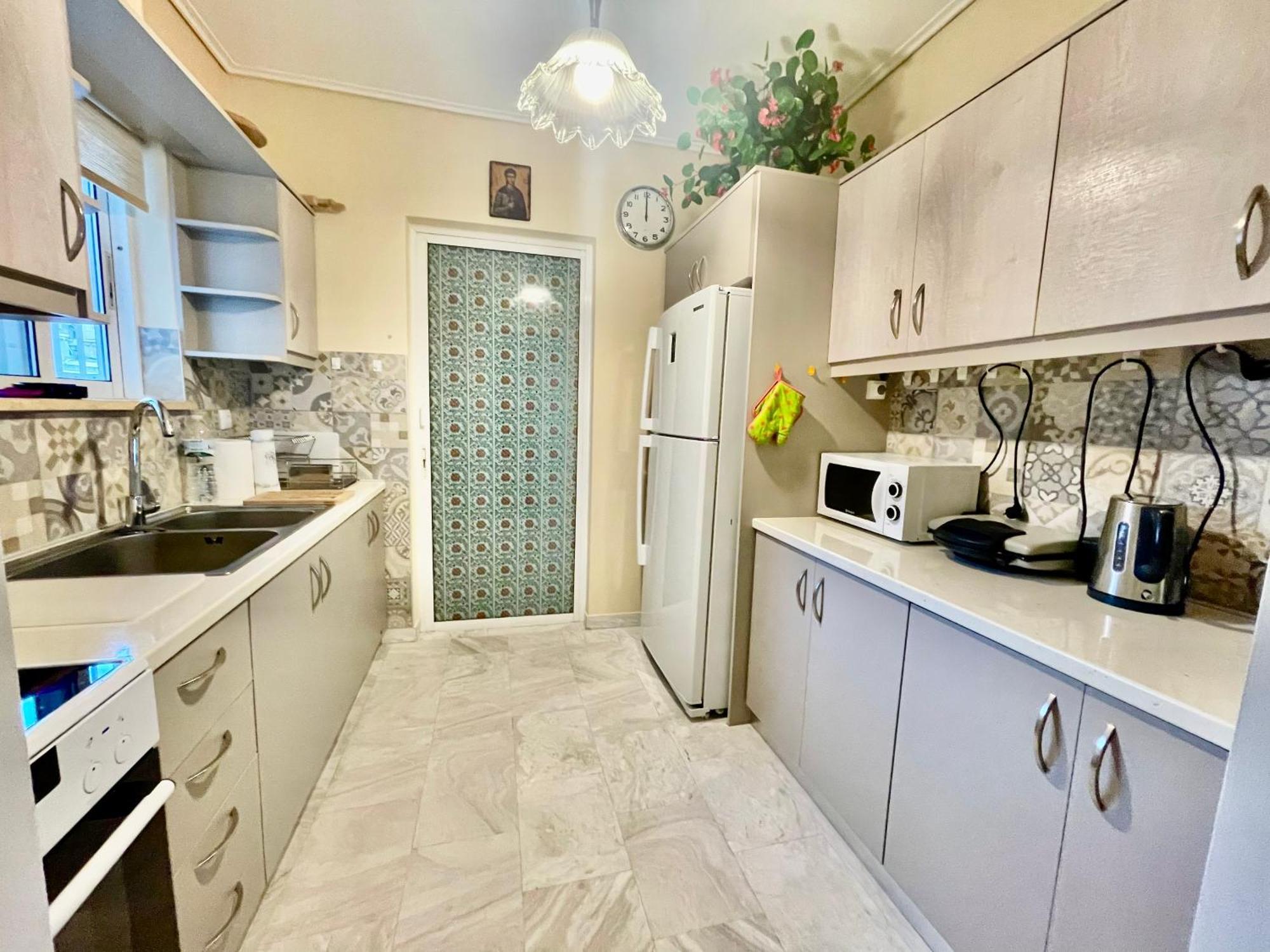 Flisvos Elite Seafront Luxury Apartment Atene Esterno foto