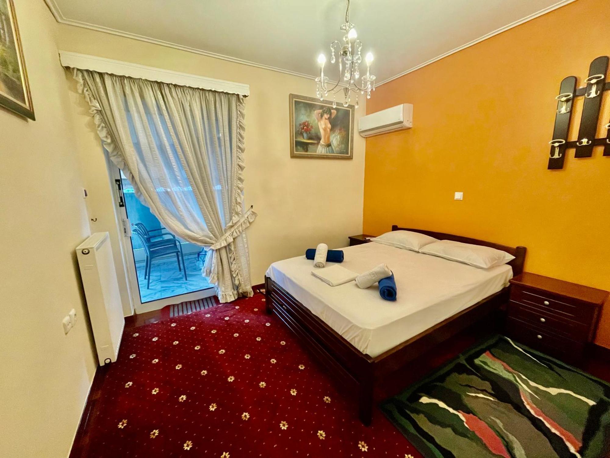 Flisvos Elite Seafront Luxury Apartment Atene Esterno foto
